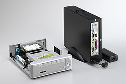 3677_1.jpg (26716 bytes)