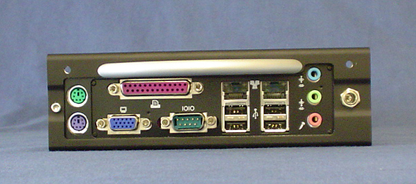 c150-b-rear.jpg (121513 bytes)